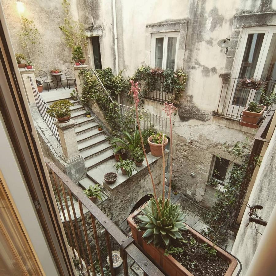 Palazzo Il Cavaliere B&B De Charme Modica Exteriör bild