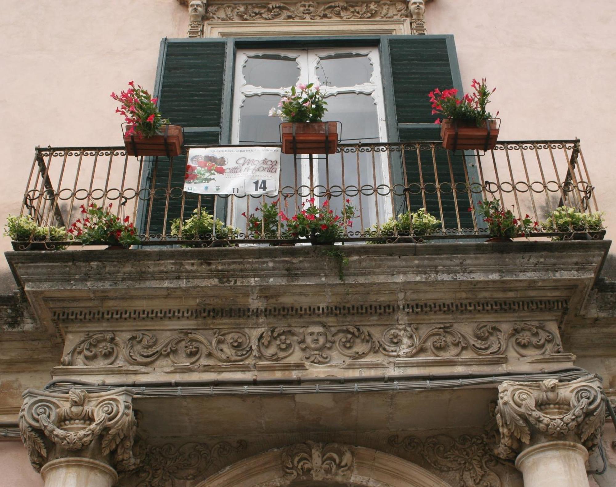 Palazzo Il Cavaliere B&B De Charme Modica Exteriör bild