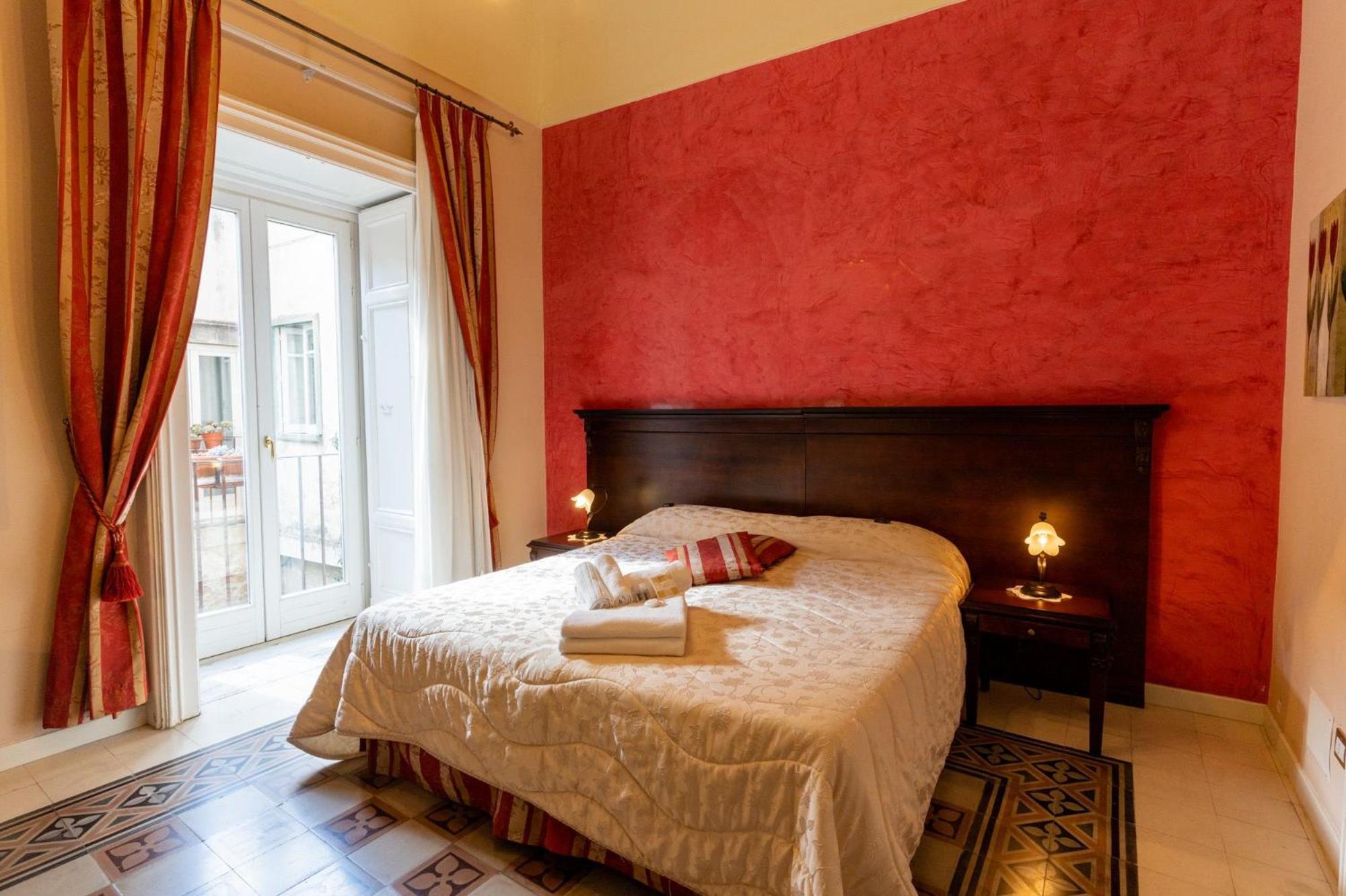 Palazzo Il Cavaliere B&B De Charme Modica Rum bild