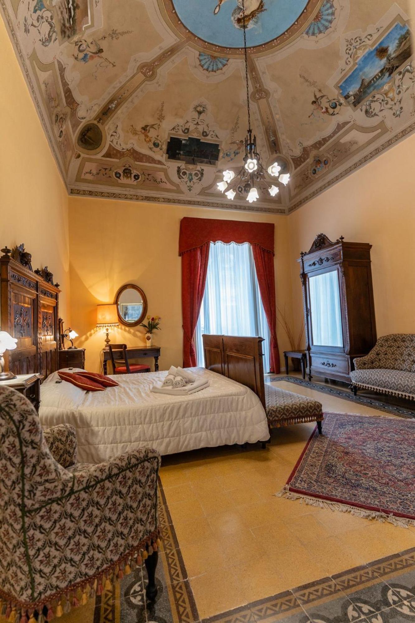 Palazzo Il Cavaliere B&B De Charme Modica Rum bild